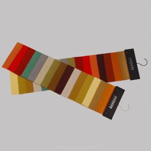 ফ্যাব্রিক swatches হ্যাঙ্গার